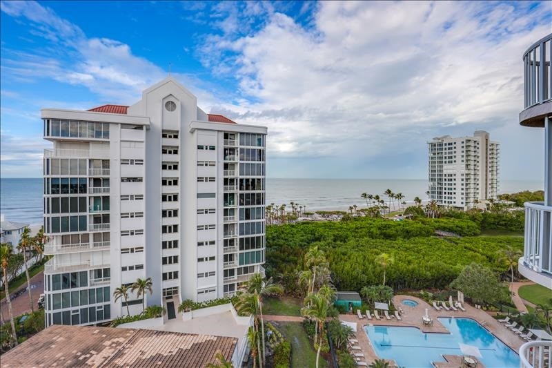 The Club at Naples Cay 701 Naples, FL Naples Cay